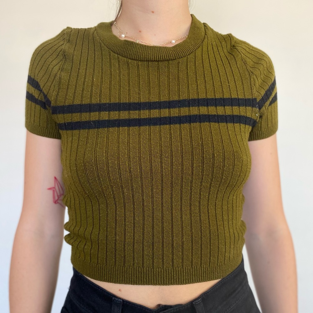 retro stretchy crop top